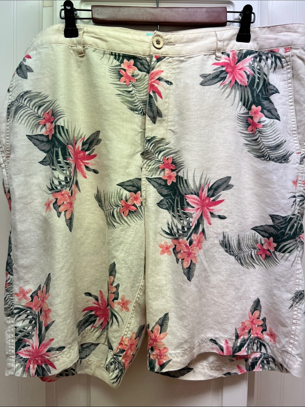 Tommy Bahama Cream Shorts with Pink Floral Print